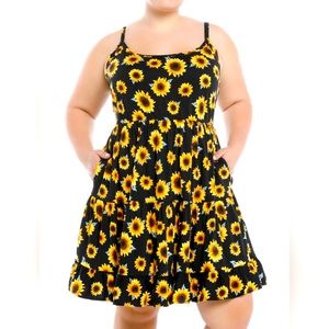 HOT TOPIC 2x SUNFLOWER DRESS